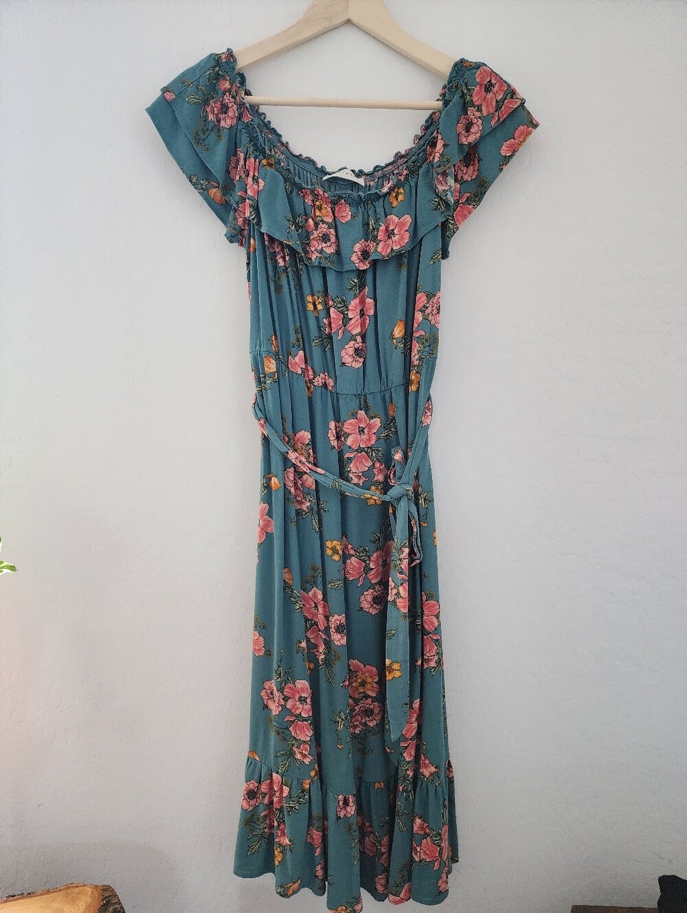 Floral Ruffle Off-Shoulder Maxi Dress in Teal and Pink, Small
